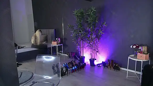 shayblonde online show from March 12, 2025, 2:34 pm