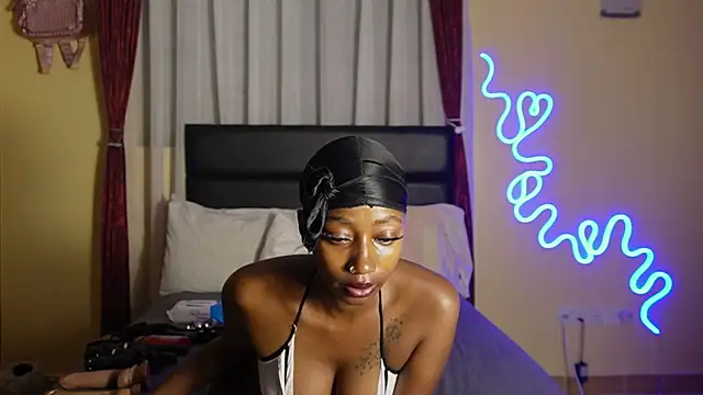 Snapshot of _Watuluv_ chatting on November 27, 2025, 4:31 pm Watuluv online show from November 27, 2025, 4:31 pm