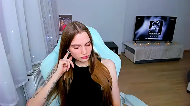 StellaLawless online show from January 8, 2025, 11:41 pm