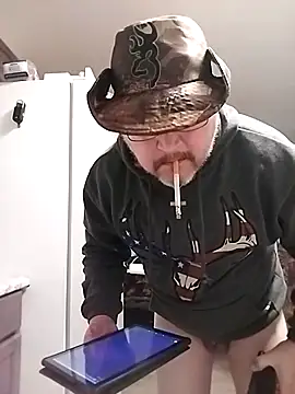 Snapshot of ILive2plezz chatting on January 12, 2025, 11:58 pm ILive2plezz online show from January 12, 2025, 11:58 pm