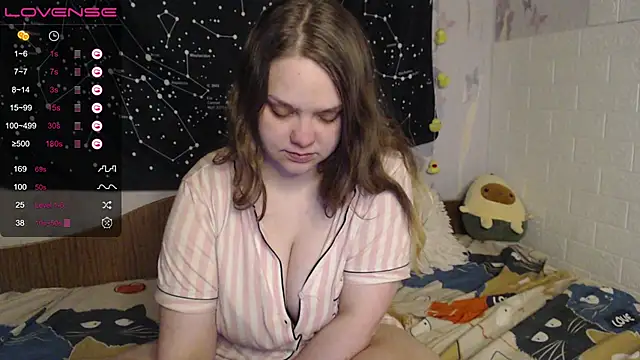 Snapshot of darling_tony chatting on November 28, 2025, 5:37 pm darling tony online show from November 28, 2025, 5:37 pm