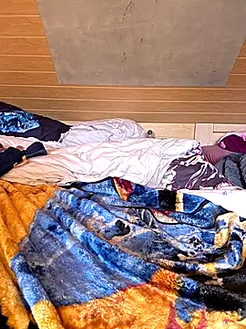 Sexysanny900 online show from April 9, 2026, 1:49 pm