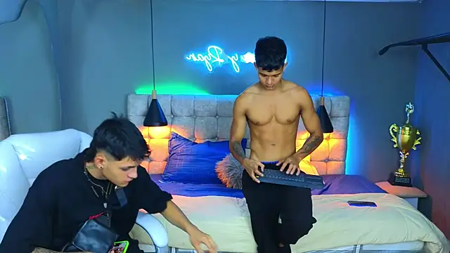 Paradise boy s online show from December 11, 2024, 11:43 pm