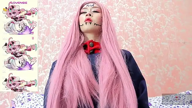 NEZUKO MITSURI online show from October 9, 2025, 6:28 pm