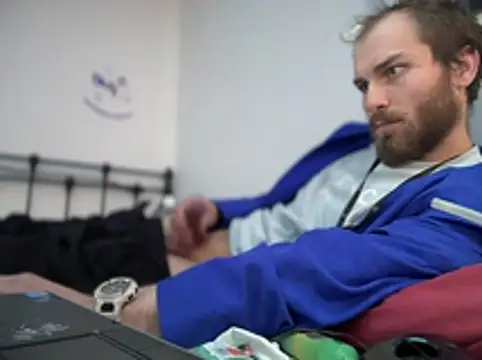 pervy devil online show from December 18, 2024, 9:25 am