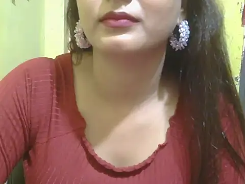 Model-Tanya online show from February 11, 2025, 8:58 am