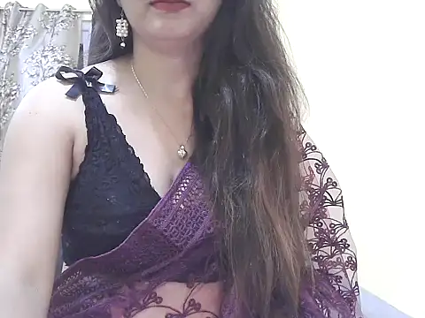 Model-Tanya online show from March 12, 2026, 6:14 pm