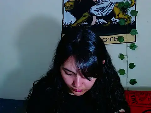 Snapshot of sweetiee_mary chatting on October 20, 2025, 6:41 pm sweetiee mary online show from October 20, 2025, 6:41 pm