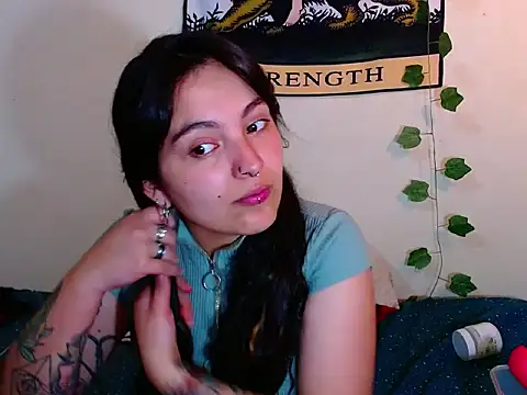 Snapshot of sweetiee_mary chatting on October 27, 2025, 8:02 pm sweetiee mary online show from October 27, 2025, 8:02 pm