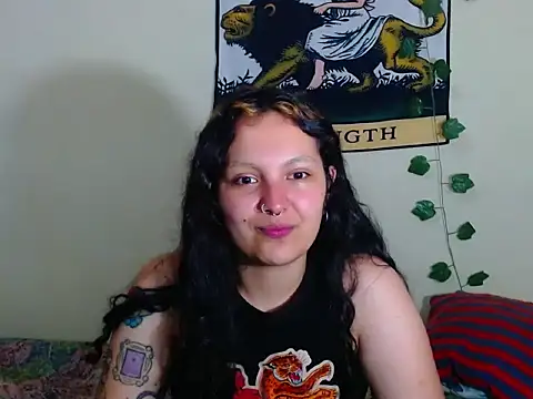 Snapshot of sweetiee_mary chatting on January 13, 2026, 10:26 pm sweetiee mary online show from January 13, 2026, 10:26 pm