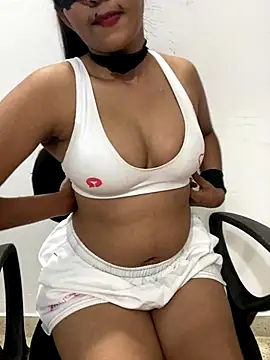 little shadow online show from December 1, 2024, 4:29 pm