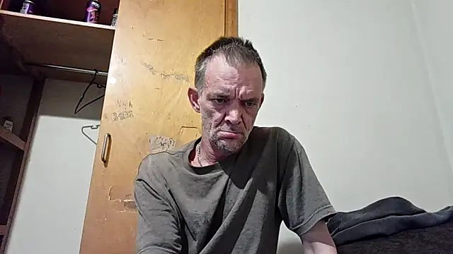 Snapshot of TooFknHorny7676@xh chatting on May 13, 2026, 6:33 am TooFknHorny7676xh online show from May 13, 2026, 6:33 am