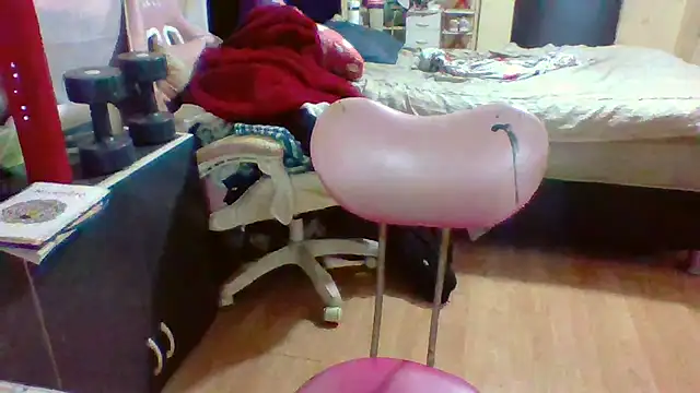 Jennxdolls online show from January 19, 2025, 3:21 pm