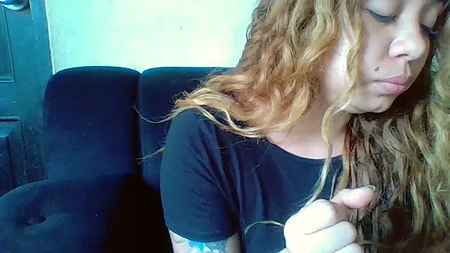 Jennxdolls online show from January 31, 2025, 3:22 pm