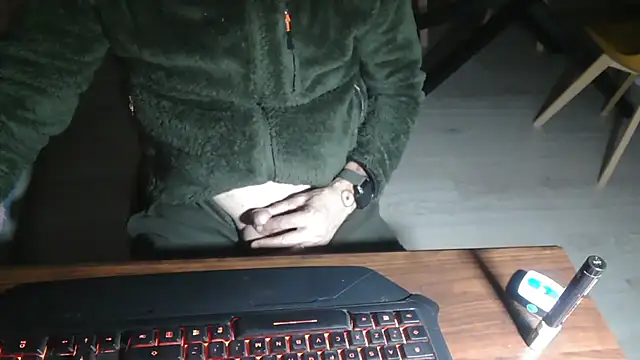 Adri gard online show from February 15, 2026, 9:22 pm