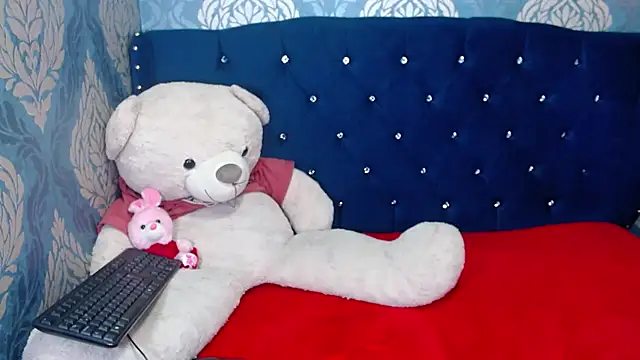 Lilyevansx online show from February 22, 2025, 6:30 pm