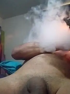 Snapshot of pineda1689 chatting on October 30, 2025, 7:58 pm pineda1689 online show from October 30, 2025, 7:58 pm