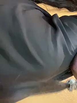 Snapshot of Evelyn_Moon chatting on November 5, 2025, 3:06 am Evelyn Moon online show from November 5, 2025, 3:06 am