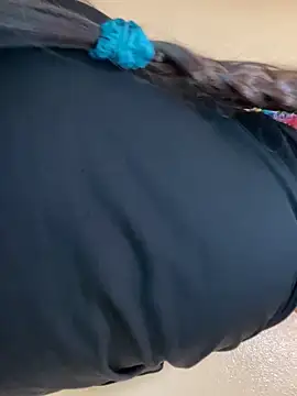 Snapshot of Evelyn_Moon chatting on November 5, 2025, 3:12 pm Evelyn Moon online show from November 5, 2025, 3:12 pm