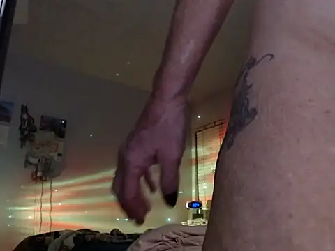 sweetnissapril online show from December 13, 2024, 8:20 am