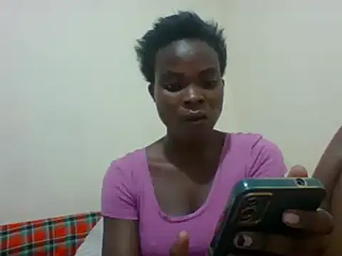 Snapshot of sexxyqueenn22 chatting on December 10, 2024, 7:32 pm sexxyqueenn22 online show from December 10, 2024, 7:32 pm