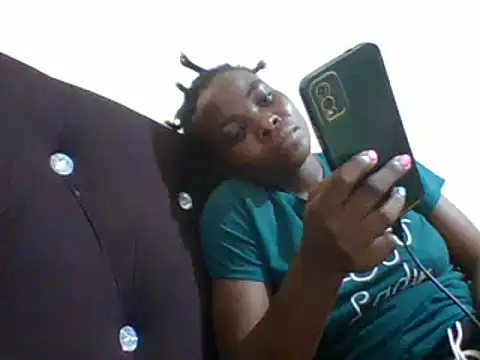 Snapshot of sexxyqueenn22 chatting on February 16, 2025, 9:59 pm sexxyqueenn22 online show from February 16, 2025, 9:59 pm