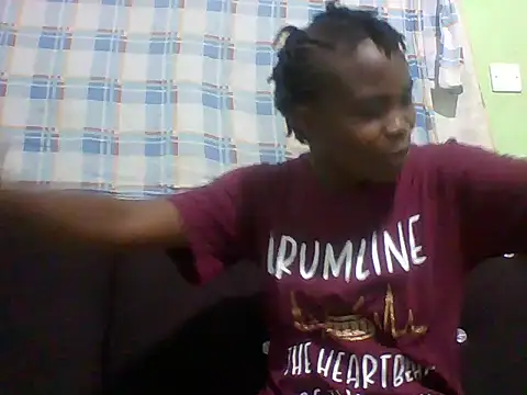 Snapshot of sexxyqueenn22 chatting on October 7, 2025, 10:07 pm sexxyqueenn22 online show from October 7, 2025, 10:07 pm