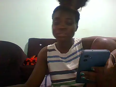 Snapshot of sexxyqueenn22 chatting on November 8, 2025, 11:25 pm sexxyqueenn22 online show from November 8, 2025, 11:25 pm