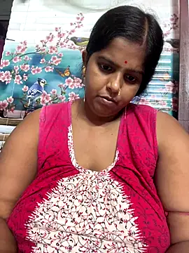 Beauty-queen online show from September 16, 2025, 10:49 am