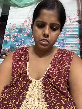 Beauty-queen online show from October 16, 2025, 10:27 am