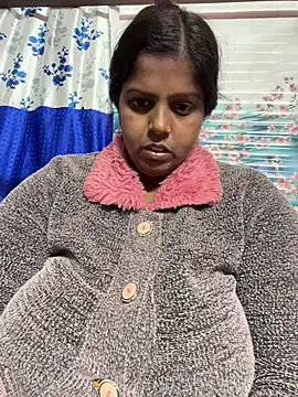 Snapshot of Beauty-queen chatting on February 15, 2026, 1:52 pm Beauty-queen online show from February 15, 2026, 1:52 pm