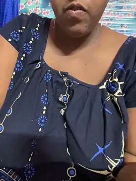 Beauty-queen online show from April 11, 2026, 2:21 pm