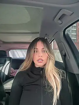 Alirawrz online show from February 4, 2025, 1:06 pm