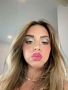 Alirawrz online show from March 4, 2026, 3:56 am