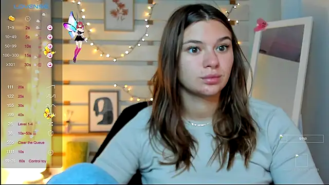 Josephine Kiss online show from September 30, 2025, 3:39 pm