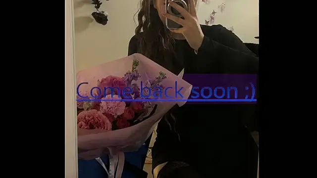 Snapshot of Josephine_Kiss chatting on August 8, 2026, 8:27 am Josephine Kiss online show from August 8, 2026, 8:27 am