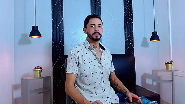 Erick Wall online show from July 21, 2026, 1:19 am