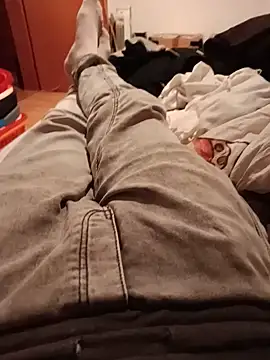 YoungDick25 online show from July 13, 2026, 10:01 pm