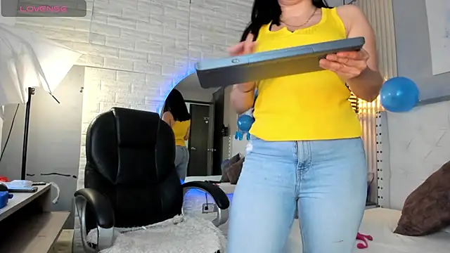 sussy  stone online show from June 11, 2026, 12:03 pm