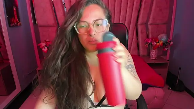 SaraThomso online show from September 27, 2025, 3:22 am