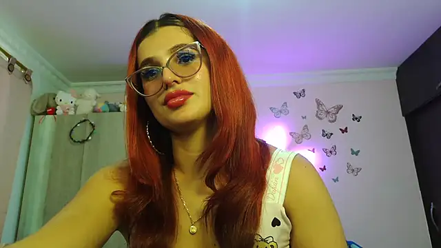 Snapshot of caroline_jonson chatting on May 10, 2026, 8:25 pm caroline jonson online show from May 10, 2026, 8:25 pm