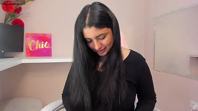 Snapshot of Danna_777_ chatting on December 28, 2024, 11:48 pm Danna 777 online show from December 28, 2024, 11:48 pm