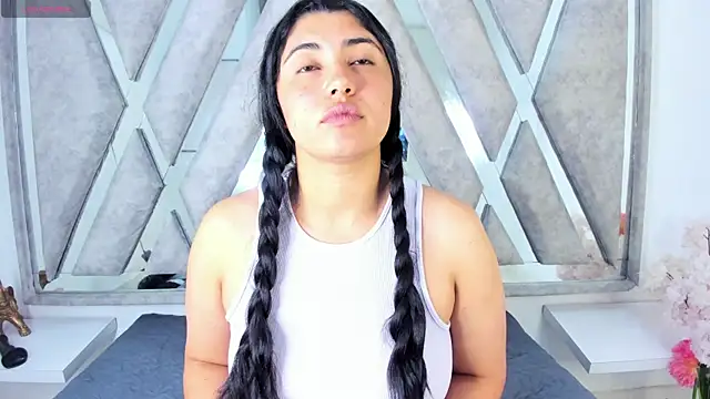 Snapshot of Danna_777_ chatting on January 29, 2025, 7:25 am Danna 777 online show from January 29, 2025, 7:25 am