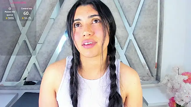 Snapshot of Danna_777_ chatting on January 29, 2025, 10:27 am Danna 777 online show from January 29, 2025, 10:27 am