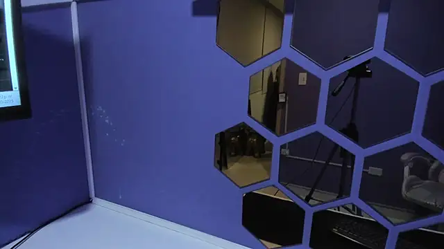 Snapshot of Danna_777_ chatting on October 4, 2025, 1:03 am Danna 777 online show from October 4, 2025, 1:03 am