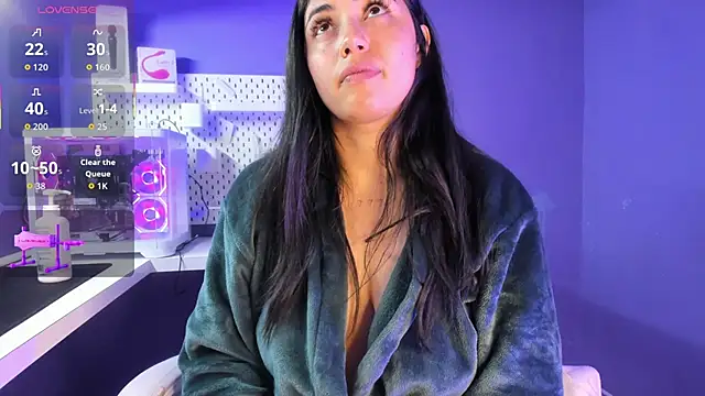 Snapshot of Danna_777_ chatting on October 20, 2025, 8:48 am Danna 777 online show from October 20, 2025, 8:48 am