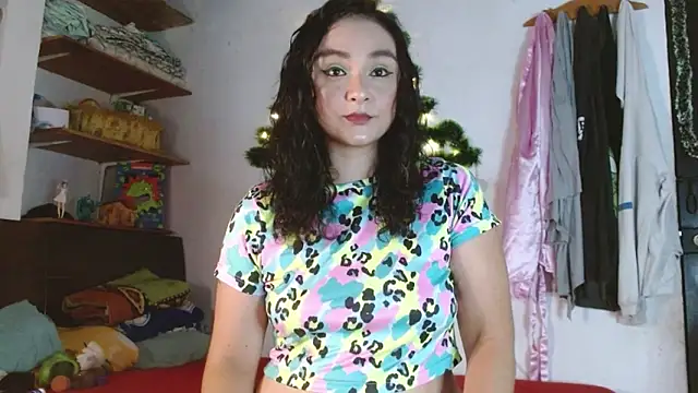 Snapshot of Kaory_32 chatting on December 22, 2025, 9:01 pm Kaory 32 online show from December 22, 2025, 9:01 pm