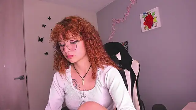 Snapshot of valent_27 chatting on June 10, 2026, 1:17 am valent 27 online show from June 10, 2026, 1:17 am