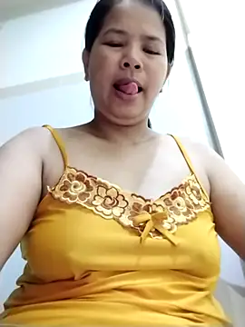 Lanyingxin18 online show from March 5, 2025, 10:54 pm