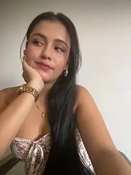 AbbyMillerrr online show from October 5, 2025, 3:32 pm